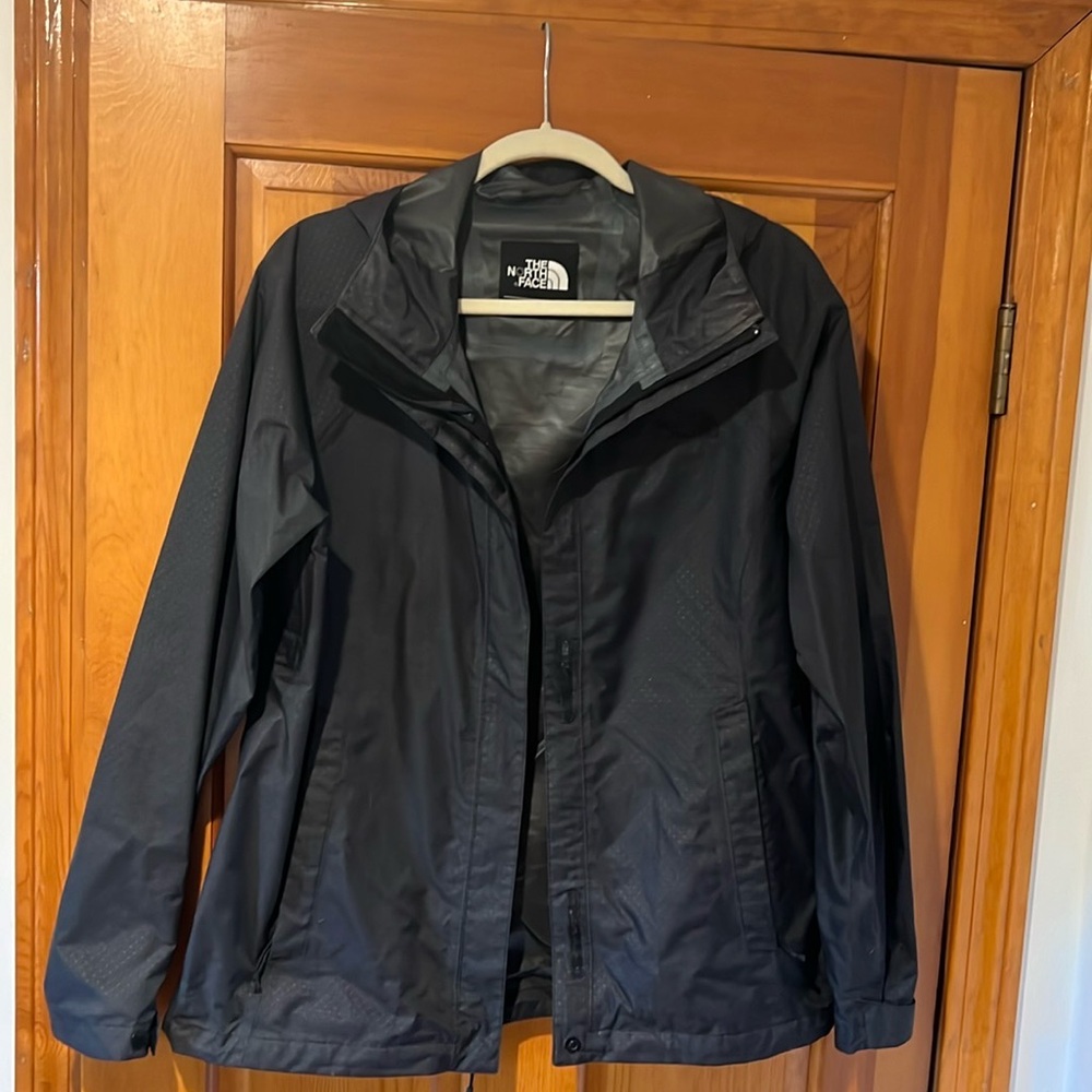 The North Face- Black Rain Jacket- Size L